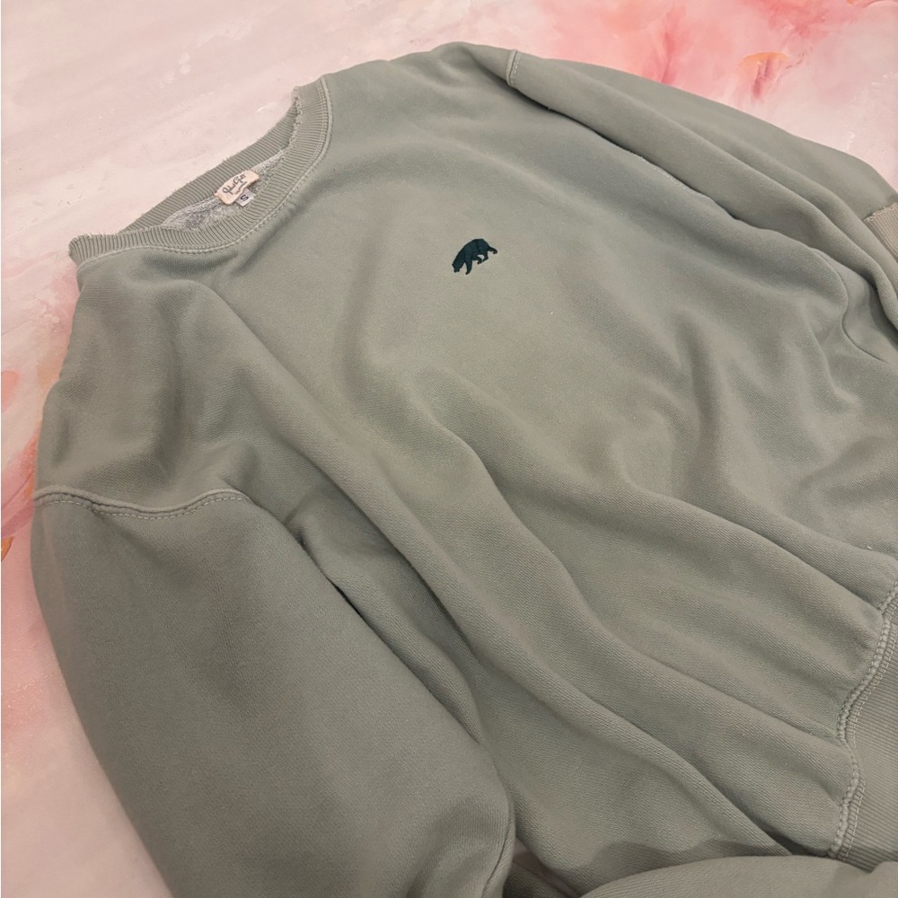 Pale Green Brandy Sweatshirt with Bear